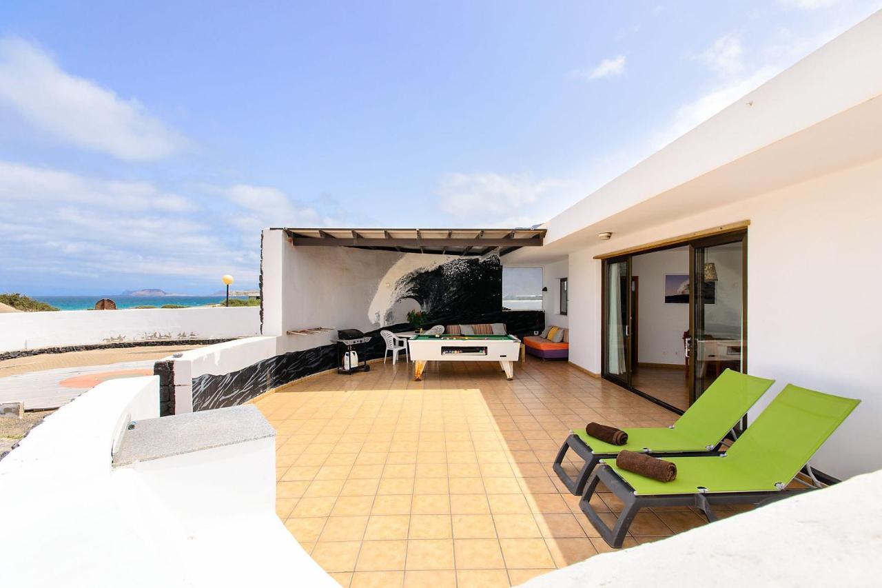 Famara Beach House Exterior photo